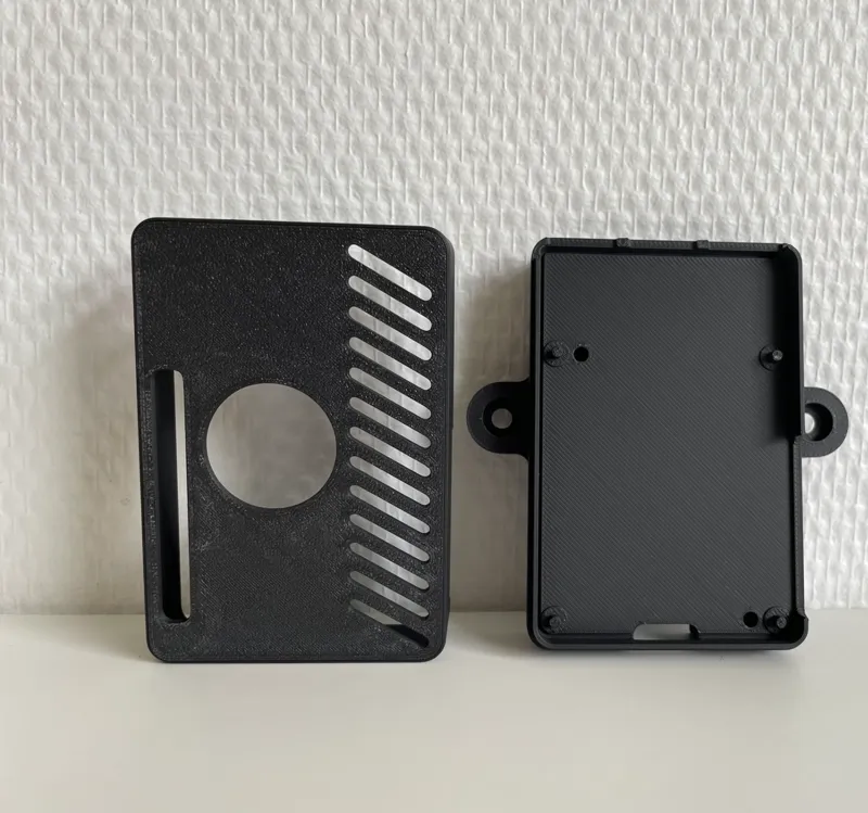 Minimal Raspberry Pi 5 Case with wall mount