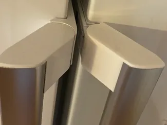 Samsung Fridge and Freezer handlebar RR39M