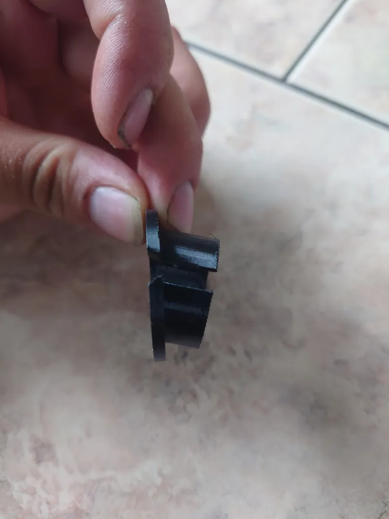 E-bike cable grommet