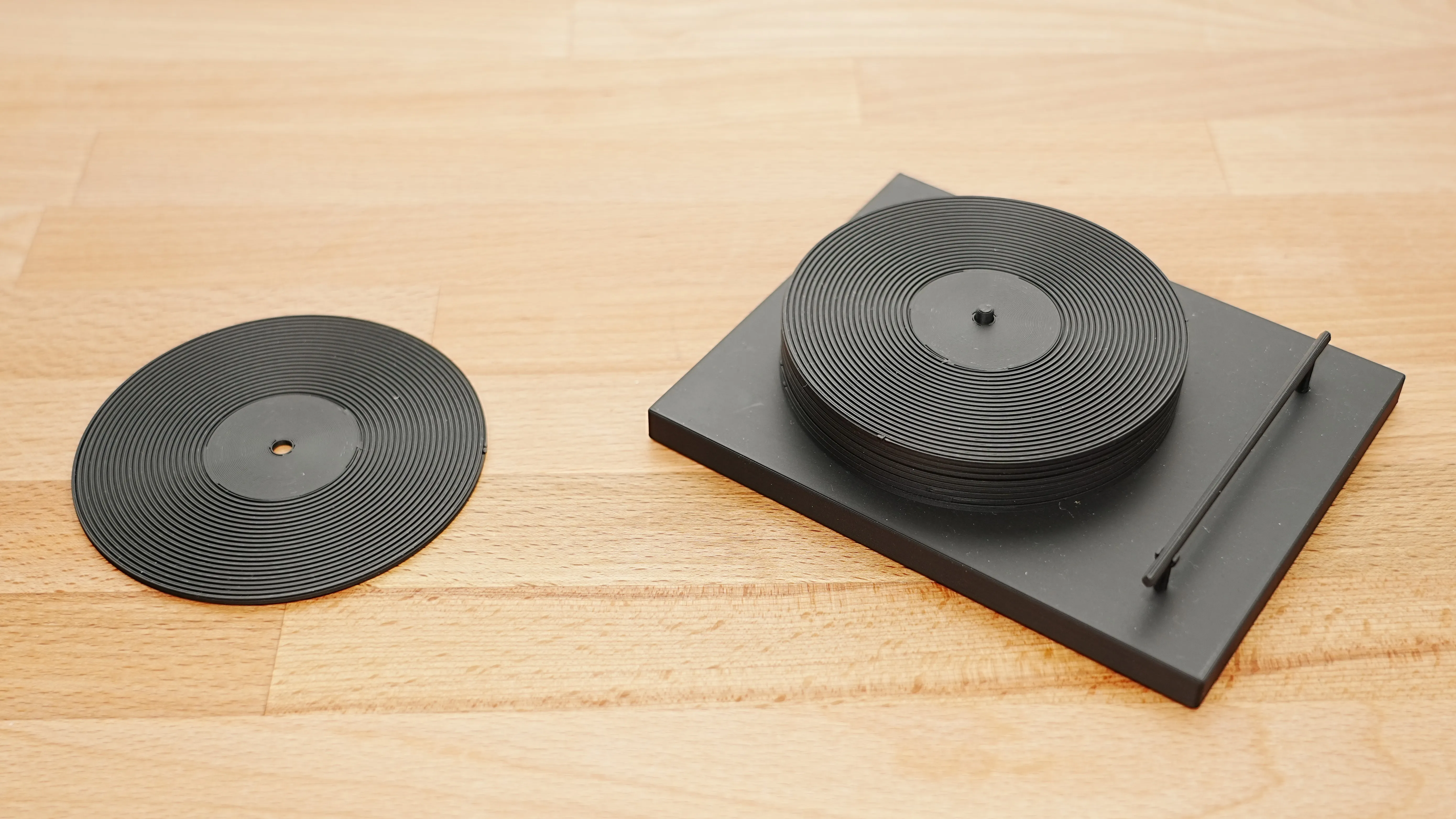 Vinyl Record Coaster with the Turntable Stand