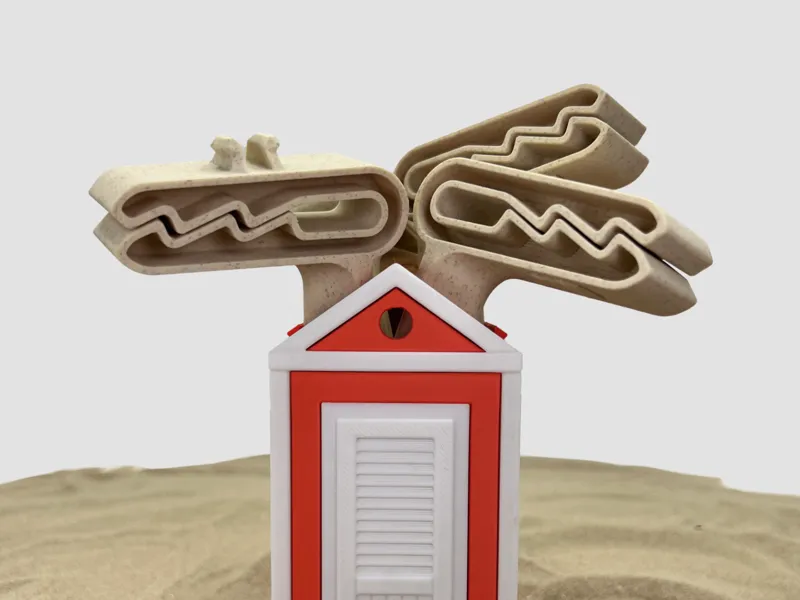 Customizable beach towel clip