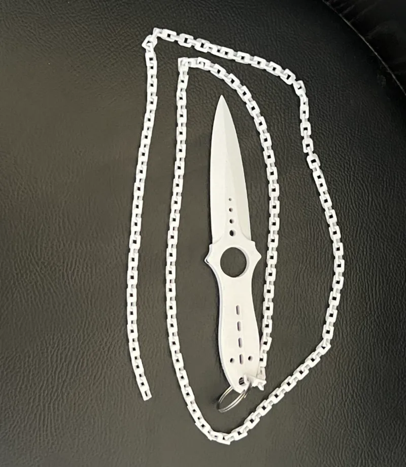knife with long chain