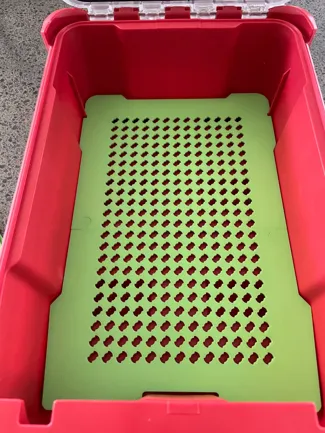 Packout Twist-Lock peg board