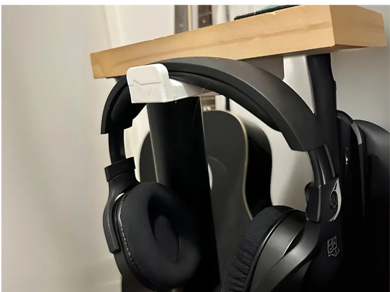 Slide in headphone mount
