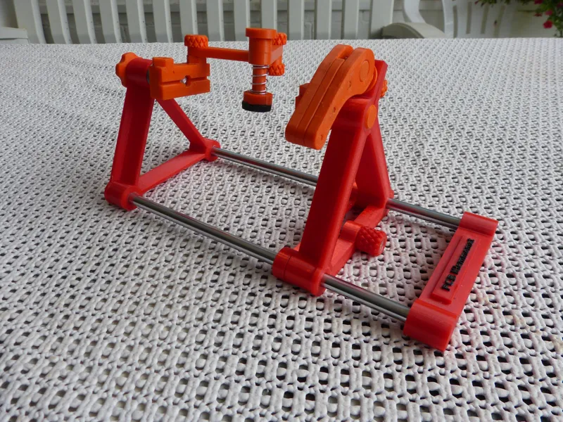 PCB Holder mit Klemmhebel M4 Remix