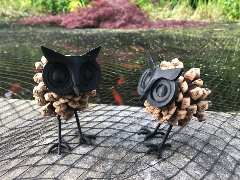 Pinecone owl figure