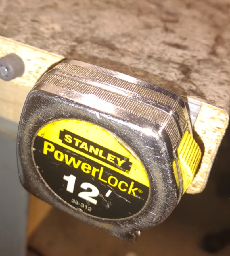 SIMPLE TAPE MEASURE HOLDER 