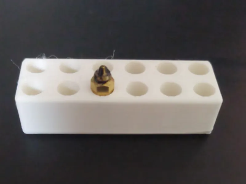 Nozzel holder