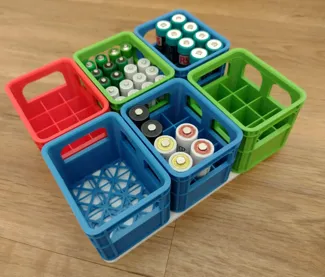 USEFUL Custom & stackable crates for all batteries
