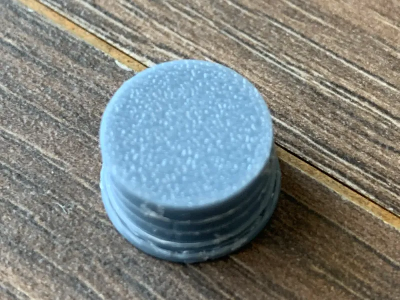salt shaker stopper