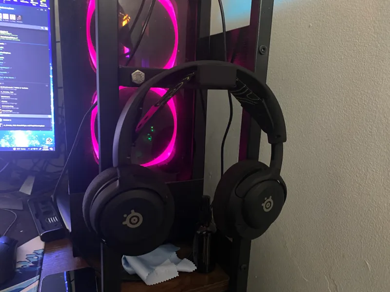 Mountable Headphone Stand 
