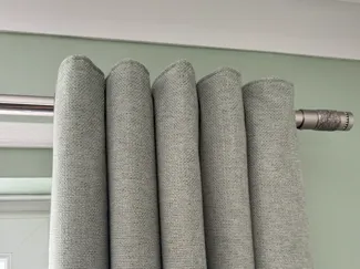 Curtain Spacer