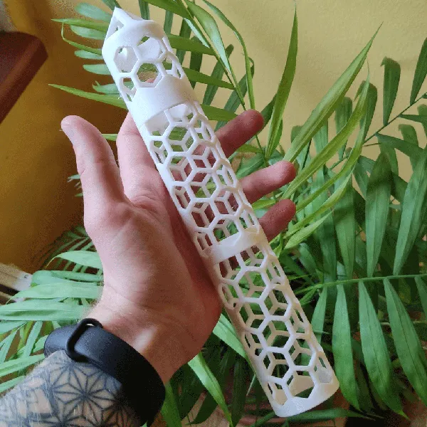 https://makerworld.bblmw.com/makerworld/model/DSM00000000588247/design/2024-08-14_80bdz7ku8el8.png