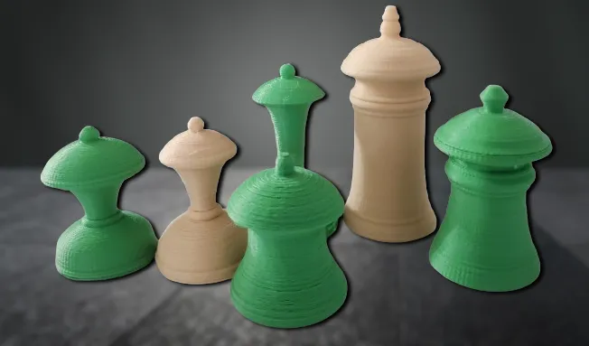 AN INDIAN 'MUSLIM' PATTERN IVORY CHESS SET