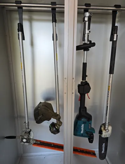Makita DUX 60 Z holder