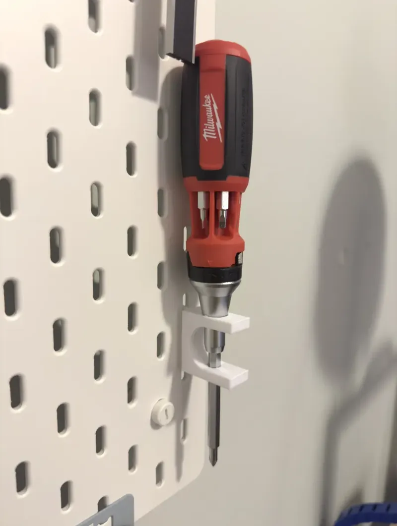 IKEA SKADIS - Milwuakee Racheting Multi-Bit Driver
