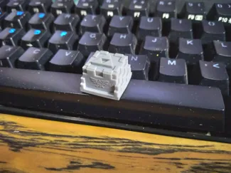 The Legend of Zelda Triforce Keycap