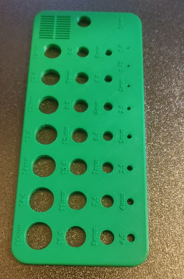 https://makerworld.bblmw.com/makerworld/model/DSM00000000596606/design/2024-08-19_5c0541415859.jpg