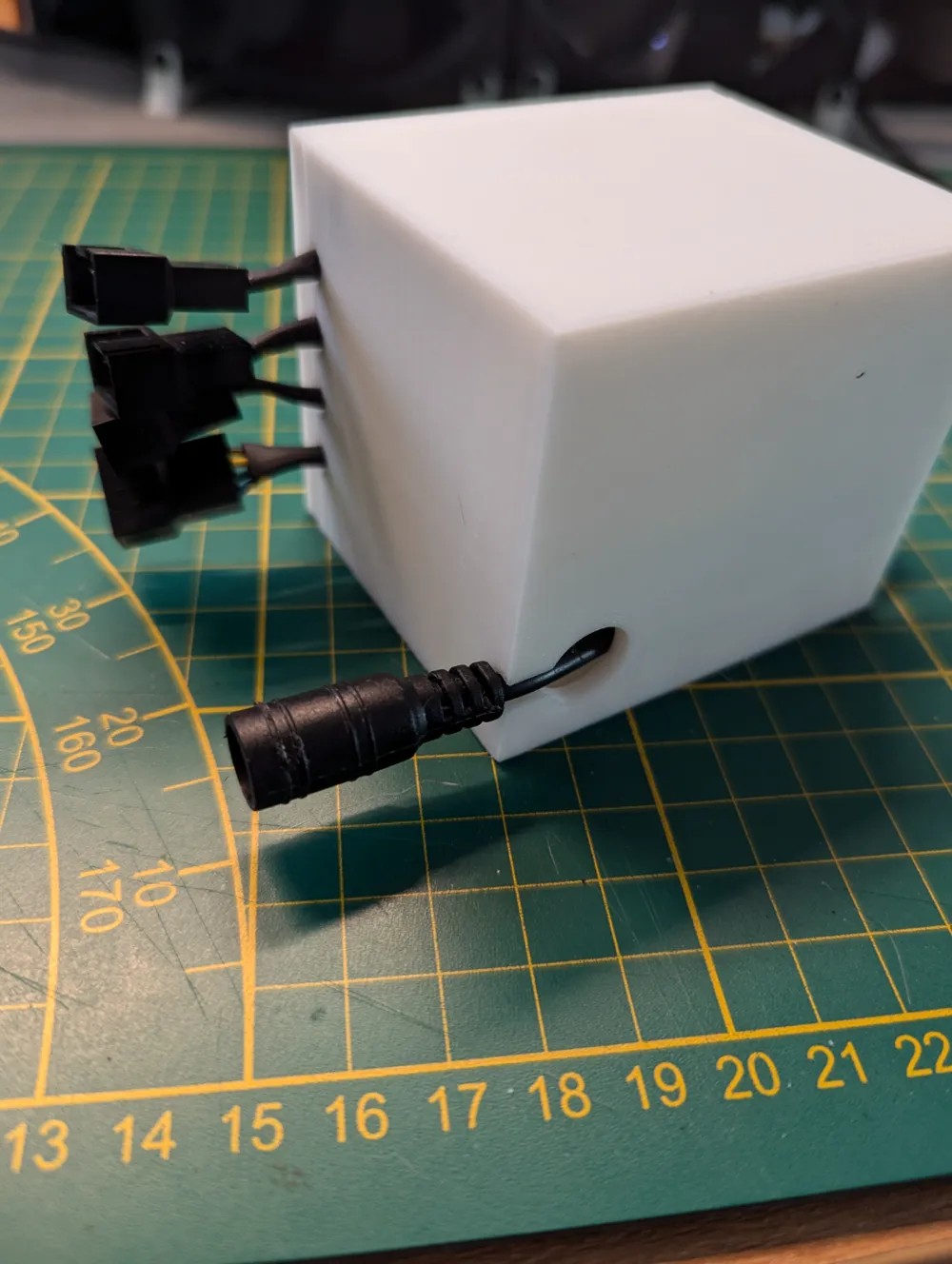 Control Box Pc Fans PWM PC fan controler box by clemea - MakerWorld