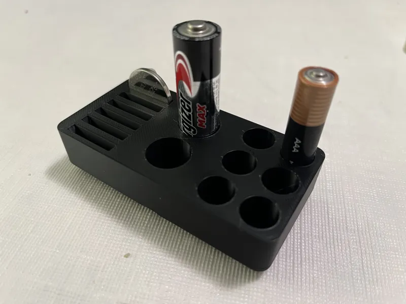 Gridfinity Rebuilt Battery Holder (SCAD)