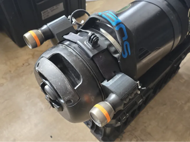 dive scoter light mount