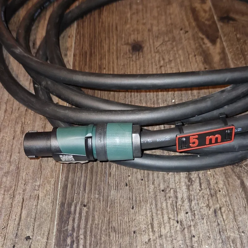 Cable tag