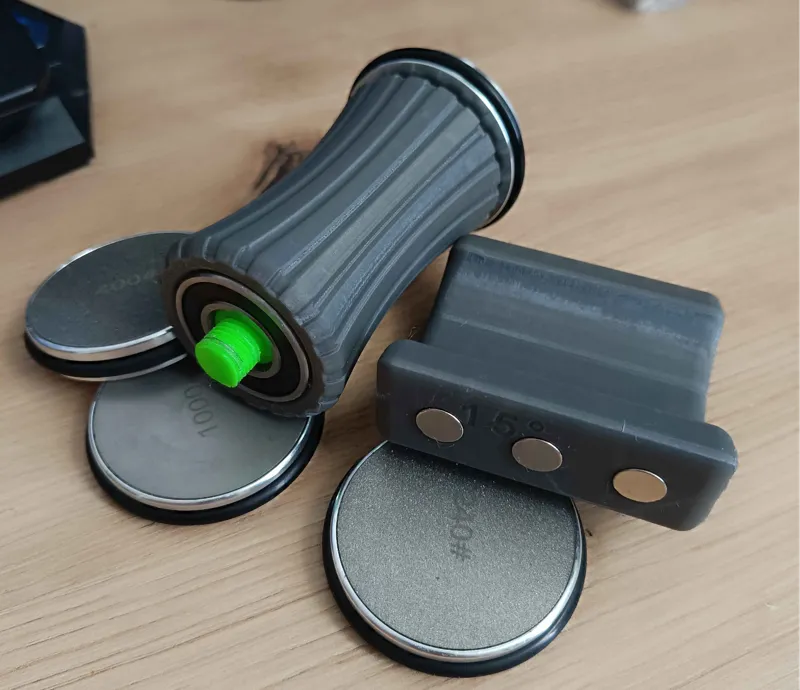 Sharpening roller