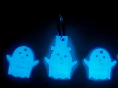 Simple Ghost Keychains