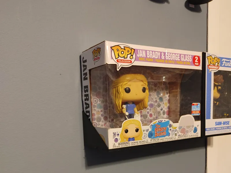 Dual Funko Wall Mount