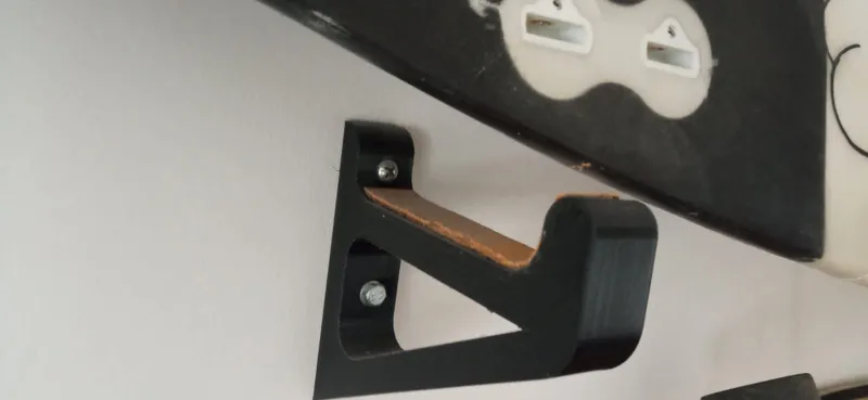 Surfboard and Skateboard wall holder