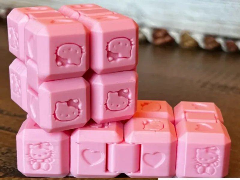 Infinity cube Hello Kitty (Multicolor file) Rox3D