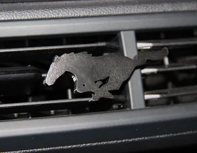 Mustang Logo clip for car air vent
