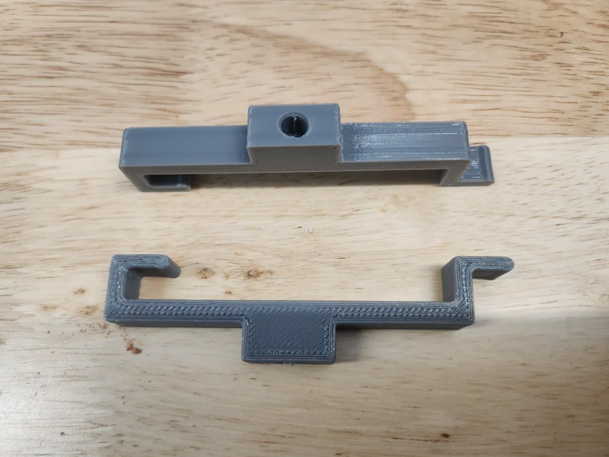 Adaptateur universel pour panneau Gladiator