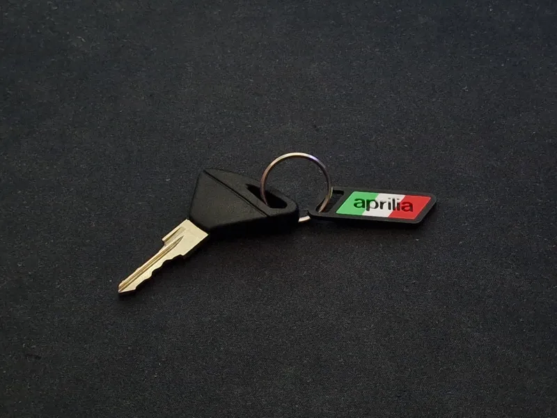 Aprilia keychain - multicolor