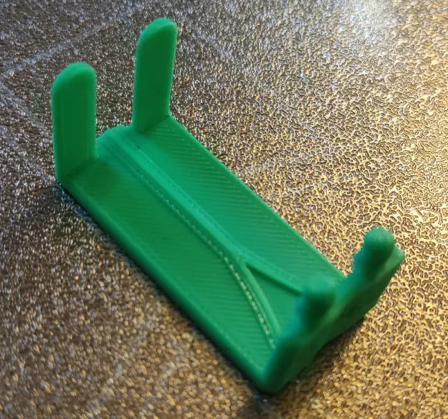 Clip-on 38mm solar panel drain