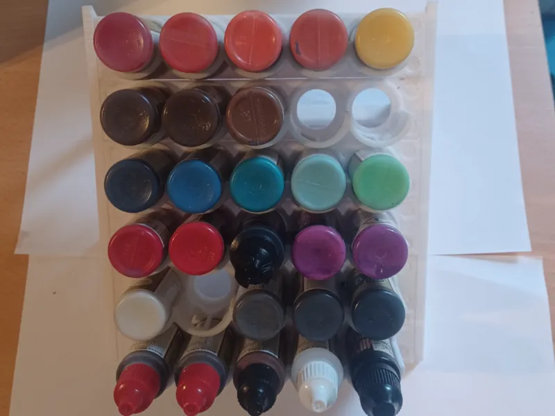 Vallejo, Warpaints holder