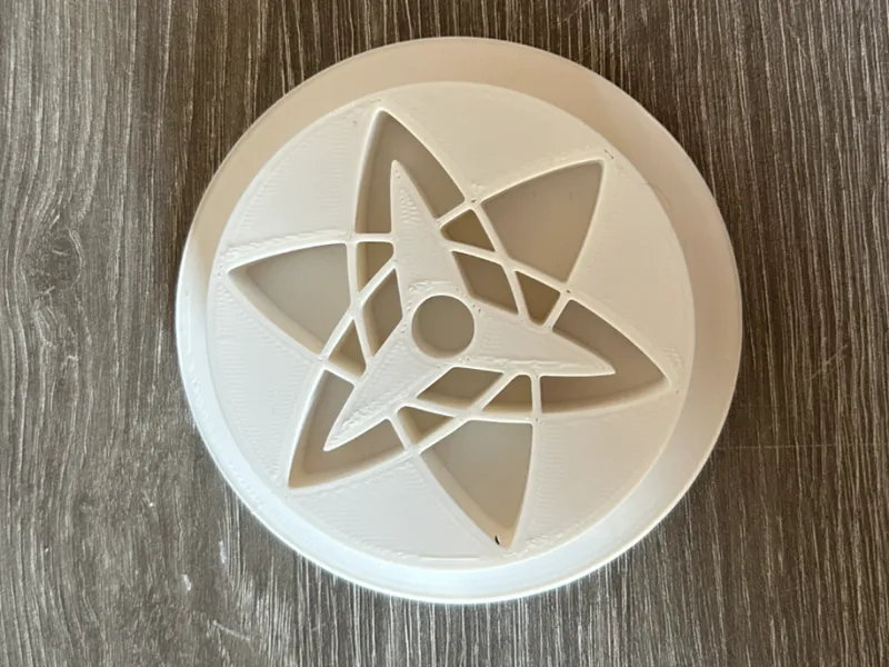 Sasuke mangekyo sharingan cookie cutter