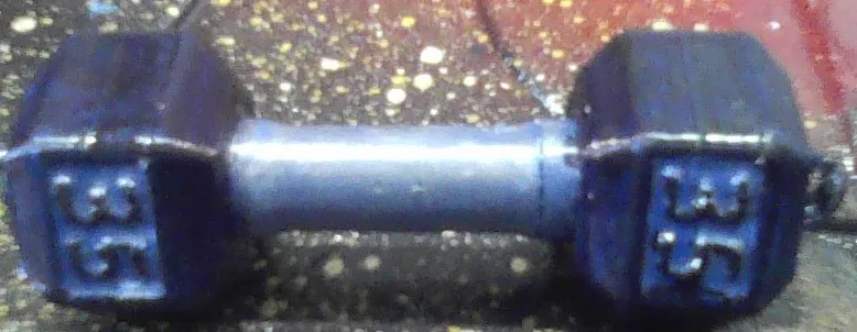 35 dumbbell-keychain 