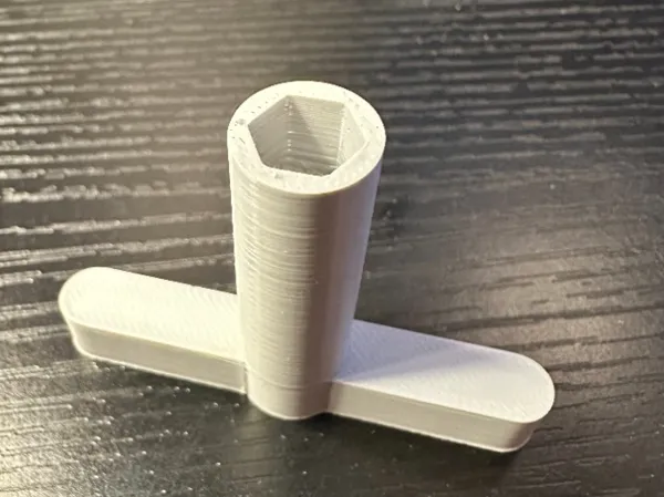 Clé pour antenne SMA