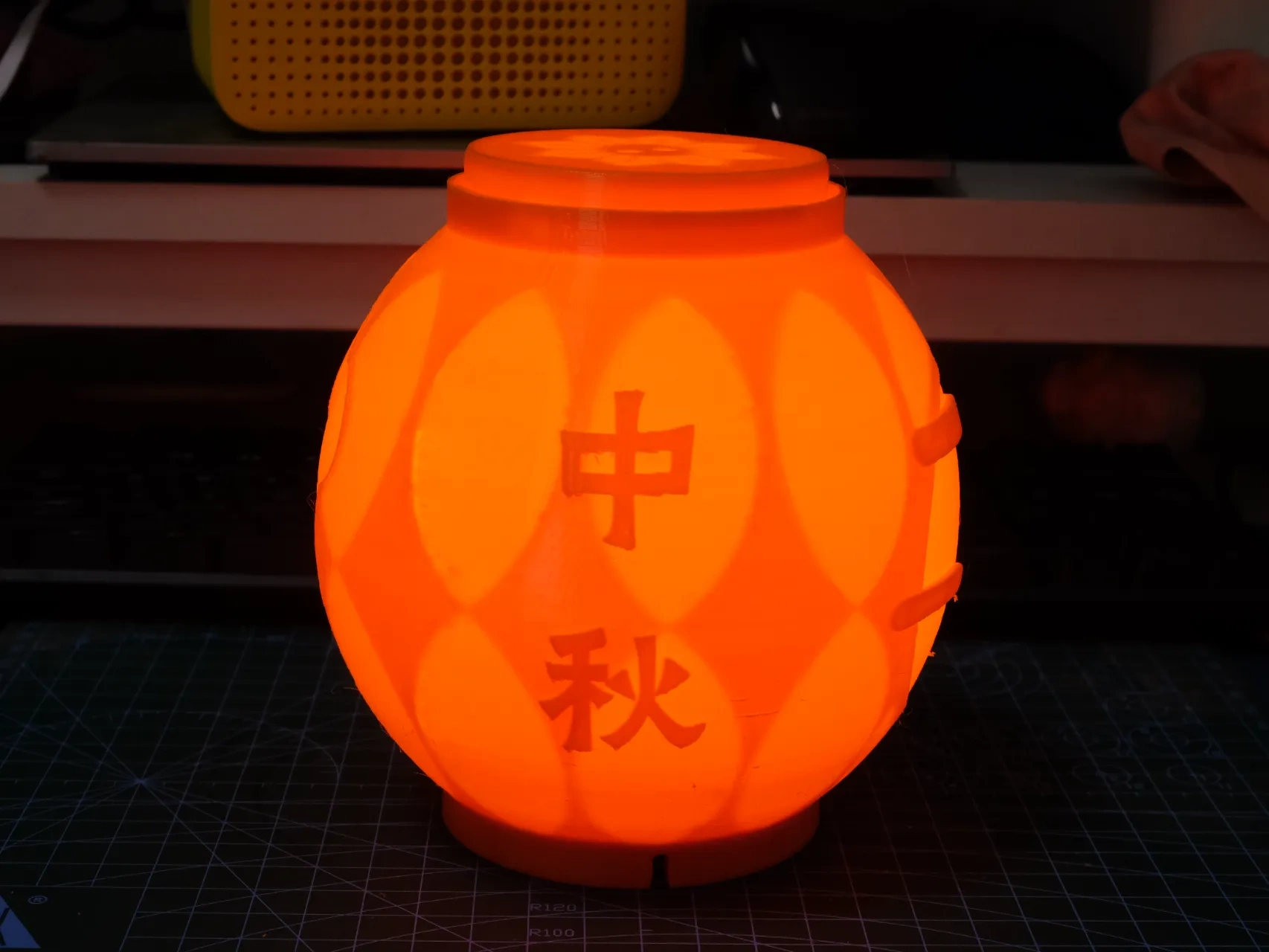 mid-autumn-lantern-by-makerworld