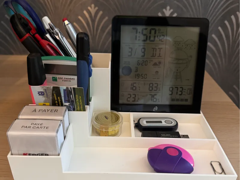 Organizer + meteo station
