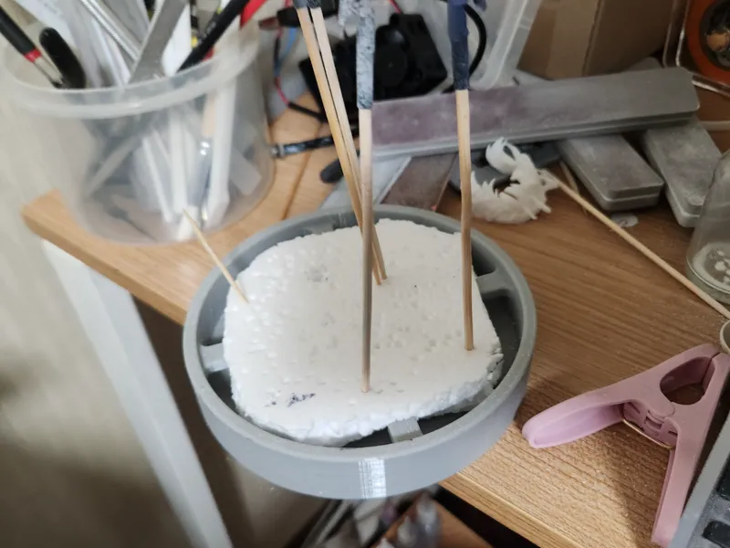 styrofoam holder