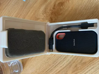 SanDsik E61 Storage box