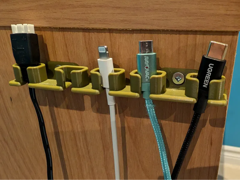USB Holder