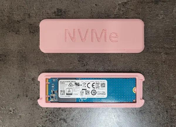 Boîtier pour disque NVMe