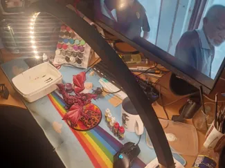 Arch led light for model painting