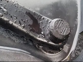 Renault wiper nut cover