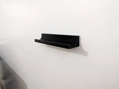 Screwless vinyl record wall holder