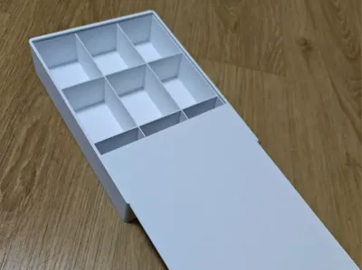 Nine-grid storage box