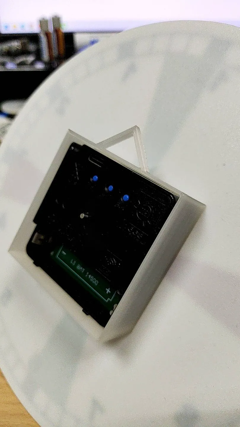 External bracket for standard clock movement by clslee.tw - MakerWorld